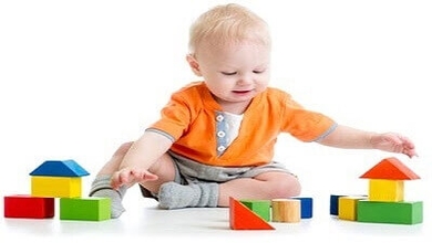 ألعاب الطفل من شهرين  إلى ستة أشهر